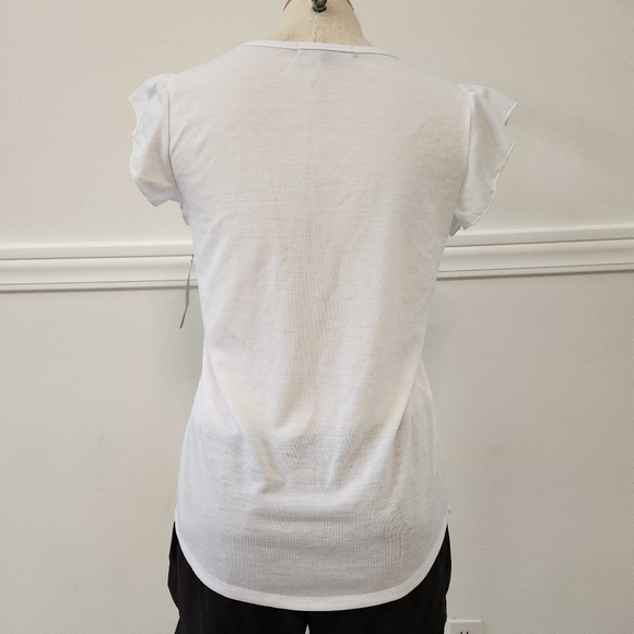 Vintage Rose Ruffle sleeve crew neck tshirt - Picture 12 of 12